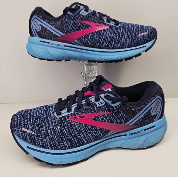 Brooks Women 6 Comfy footwear - Picture 1 of 9